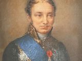 un vieux tableau représentant un homme vêtu d'un uniforme bleu et or
