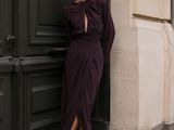cette image peut contenir des vêtements, des vêtements, des chaussures, des vêtements, des vêtements, des vêtements, des vêtements, des vêtements, des chaussures, des vêtements, des chaussures, des chaussures,