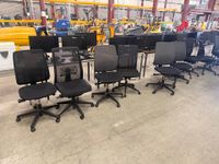 17 CHAISES DE BUREAU SUR ROULETTES (DIVERS MODÈLES), Heure d…