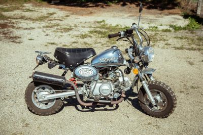 SKY TEAM SINGA 110 - Genre : MTL - Carrosserie : SOLO - Ener…