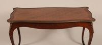 Table basse galbée toutes faces, en bois de placage et marqu… (photo 3)