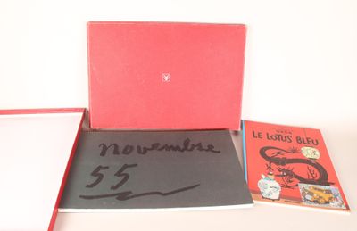 une boîte rouge avec l'image d'un dragon à l'intérieur