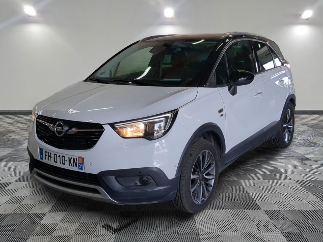 OPEL - CROSSLAND X 1.2 TURBO 110 CH BVA6 DESIGN 120 ANS - ES - Mise en service: 28/06/2019 - euro 6 Révision a prévoir.