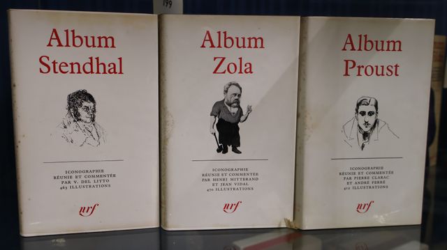 La Pléiade : Album PROUST, Album ZOLA, Album STENDHAL. 