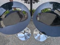Paire de tabourets haut en métal et plastique (H. (photo 2)