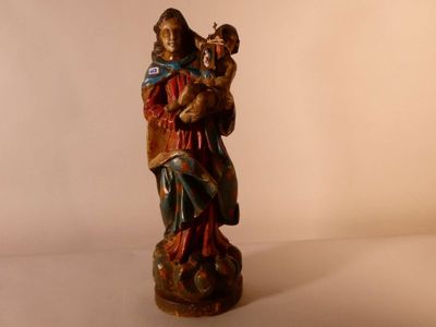 Sculpture en bois peint représentant une Vierge à l'enfant d… - Photo 1