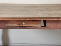 TABLE DE METIER rectangulaire en chêne mouluré à quatre pied… (photo 6)