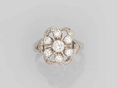 an art deco diamond cluster ring