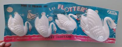 lot de 40 paquets de 4 Cygnes Floteur jouet pour enfant neuf