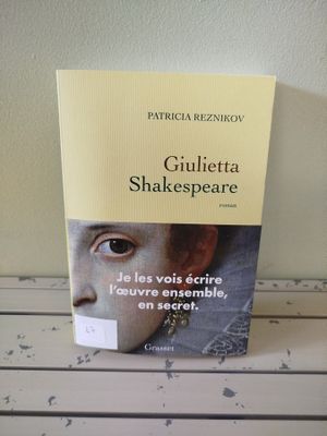 1 livre GUILIETTA SHAKESPEARE (Produit non testé, non vérifi…