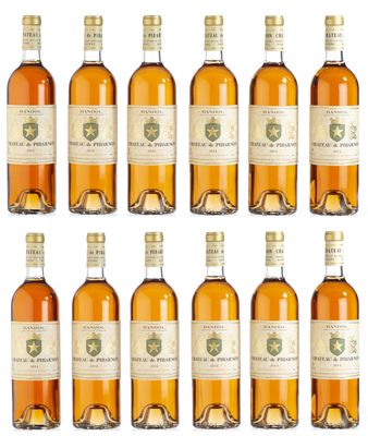 un tas de bouteilles de vin empilées les unes sur les autres