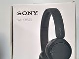 the box of the sony wh - ch250 headphones is on the table