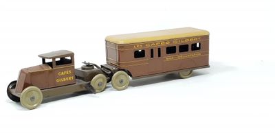 SAINT MIHIEL JEUNE (Paris, 1933) Renault semi-remorque buvet…