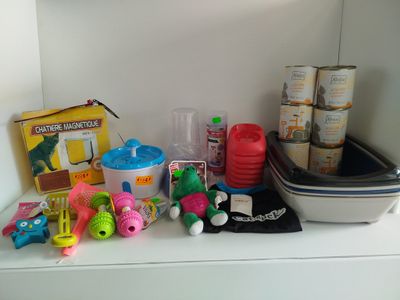 GROS LOT- VEVOR MJAMJAM - Accessoires animalerie et nourritu…