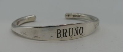 Bracelet rigide en argent, poids: 27.