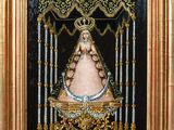 an image of a painting of a woman with a crown in a gold frame
