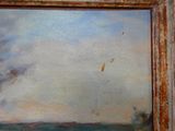 une peinture à l'huile représentant une vue sur l'océan avec un bateau au loin