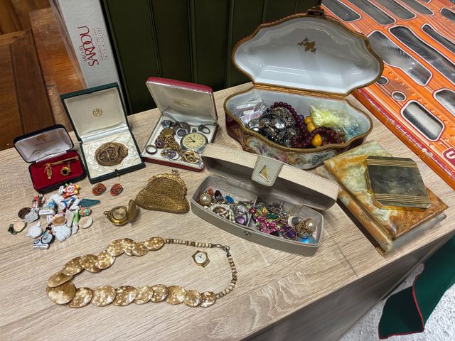 Lot de bijoux fantaisies