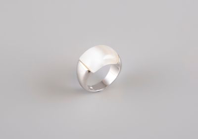 Bague en argent 925°/°°, poinçon 925, sertie d'un cabochon d…