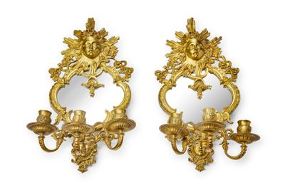 paire d'appliques murales de style Louis XVI
