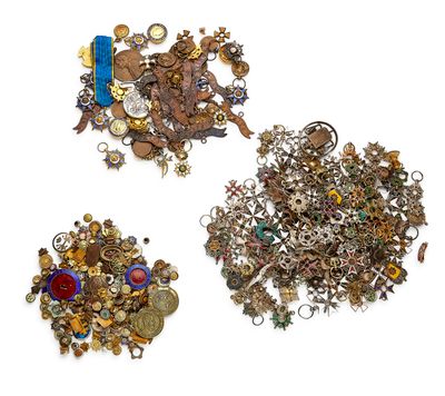 three different types of jewelry are displayed on a white surface