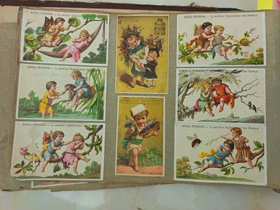 Chromos et images Album format moyen, environ 30 pages.