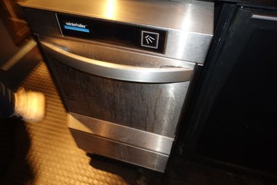 SUR DESIGNATION : Un lave-verre WINTERHALTER *** Si pas pren…