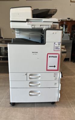 Photocopieur RICOH IM C3000A (honoraires de vente à 21,6% TT…