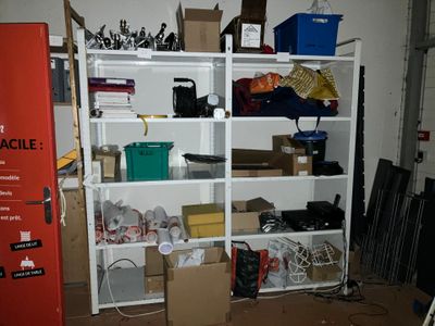 Ensemble de mobilier comprenant : - Photo 1