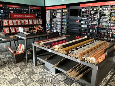 TABLE de travail à gradin biface pour consultation de patron… - Photo 1