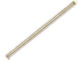 un bracelet en or et diamants orné d'une rangée de diamants
