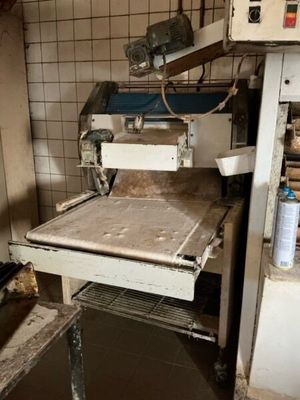 a machine that is sitting inside of a building
