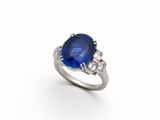 une bague en saphir et diamant