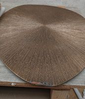 Lot de 2 tables basses, plateau doré et pieds métal noir, Di… (photo 3)