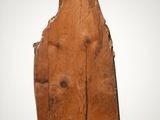 an image of a piece of wood that is sitting on a table
