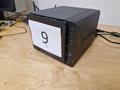 1 NAS SYNOLOGY DS 415+ avec 4 disques durs 2 TB - Photo 1