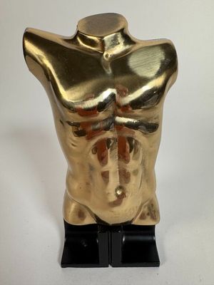 Miguel Berrocal (1933 - 2006). Buste en laiton poli.