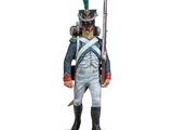 une figurine représentant un soldat en uniforme, muni d'une épée
