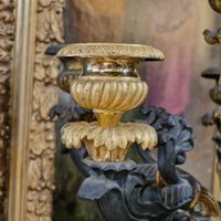 PAIRE DE GRANDS CANDELABRES A COURONNE DE CINQ LUMIERES ET U… (photo 2)