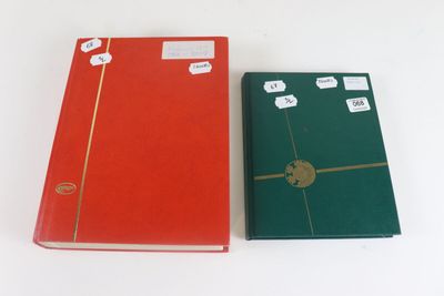 2 classeurs France neufs de 1965 à 1985 cote2200€