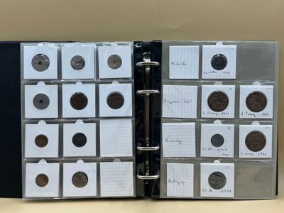 Classeur de monnaies dont de France, Tunisie, Maroc, Royaume…