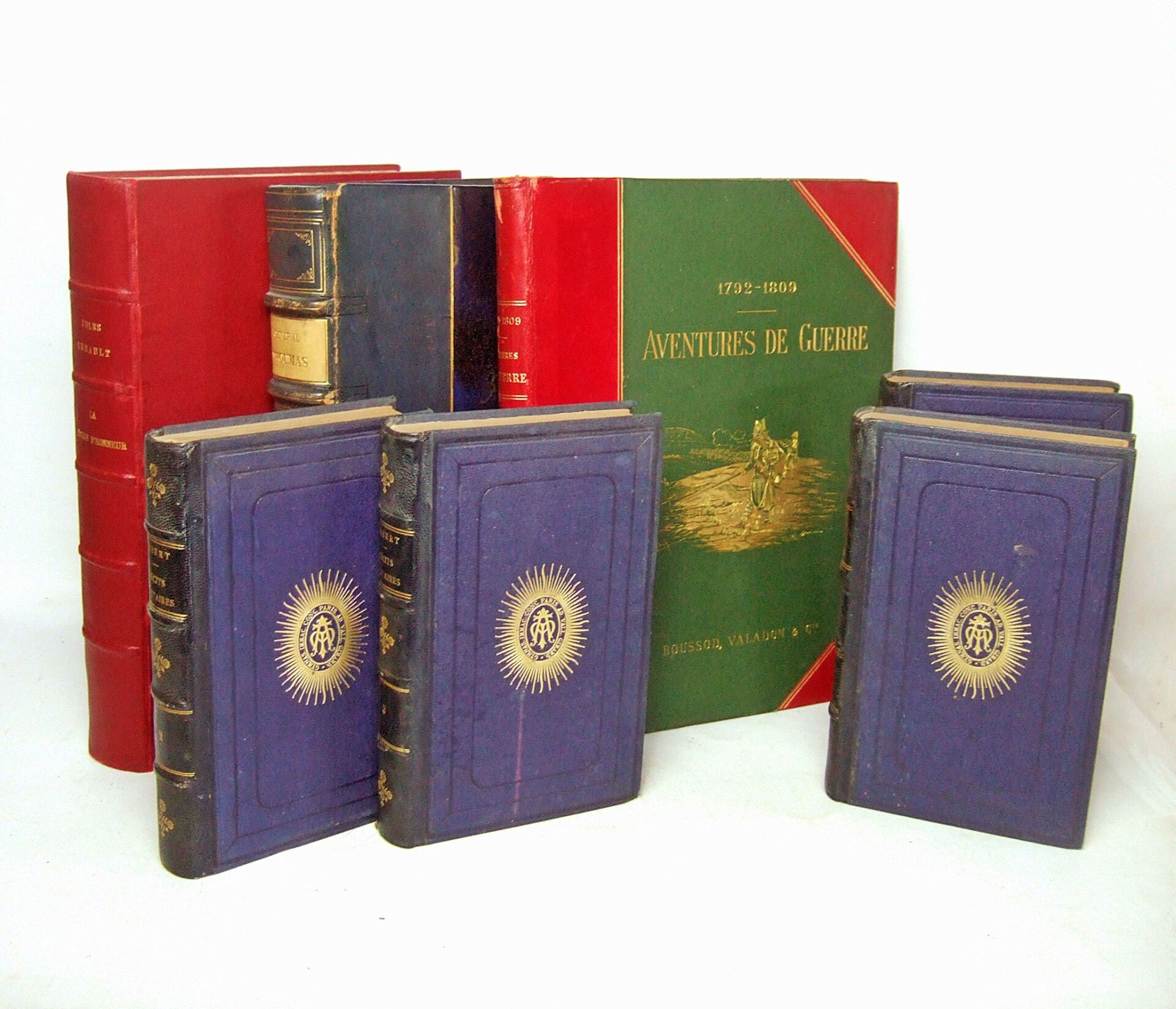 Objets d'art & Curiosités