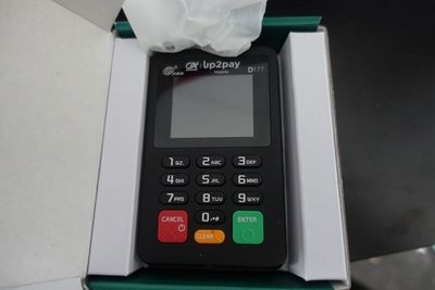 A L'ETUDE : Un terminal de paiement électronique PAX UP2PAY …