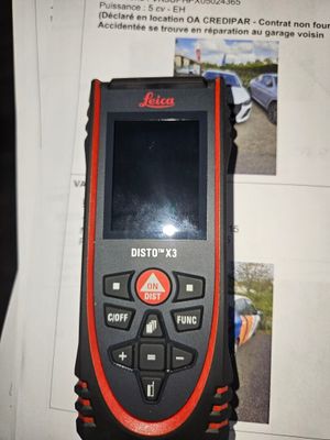 a picture of a cell phone that is sitting on a table