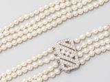 collier de perles à trois rangs avec fermoir en diamant