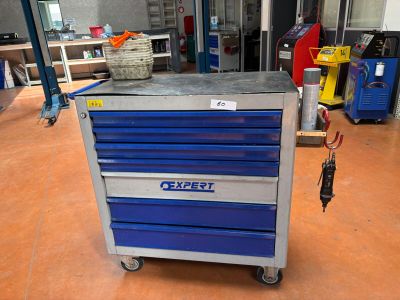an image of a tool cart in a garage
