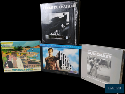 trois DVD posés les uns à côté des autres