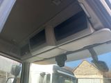 vue d'un bus depuis l'intérieur du véhicule
