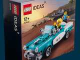 une boîte « Lego Ideas » contenant une voiture bleue