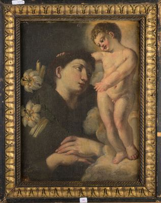 une peinture représentant une femme tenant un enfant dans ses bras